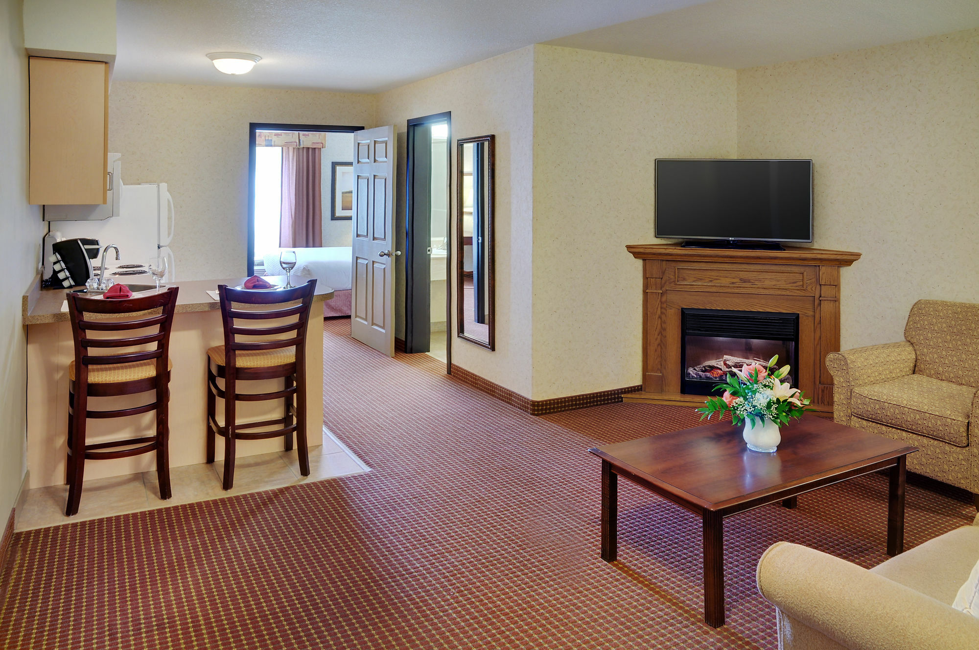 Pomeroy Inn&Suites Fort St. John Buitenkant foto